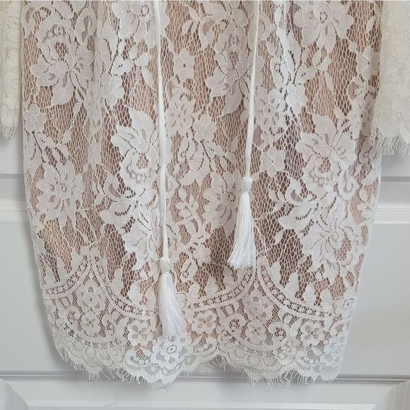 DRESS FORUM Lace Long Sleeve Dress - Picture 4 of 12